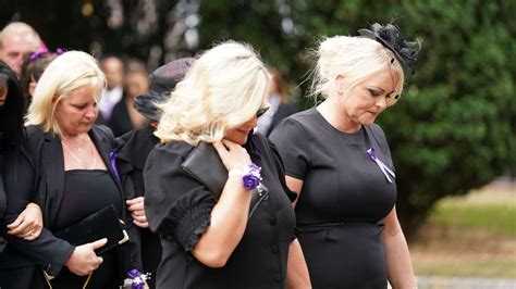 Archie Battersbee: Hundreds of mourners gather at funeral for 12-year-old boy | UK News | Sky News