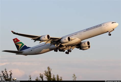 Zs Sna South African Airways Airbus A Photo By Krzysztof Kaczala