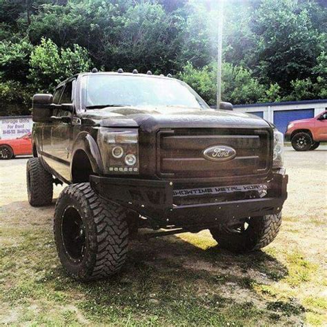 Pin By Cassandra Chris Vail On Lifted Trucks Lifted Chevy Trucks