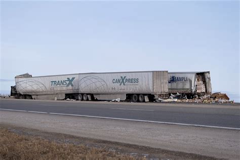 1 Dead After Multi Vehicle Crash On Highway 1 North Of Chestermere