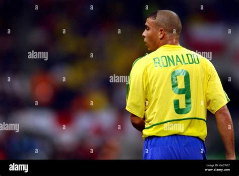 Ronaldo hi-res stock photography and images - Alamy