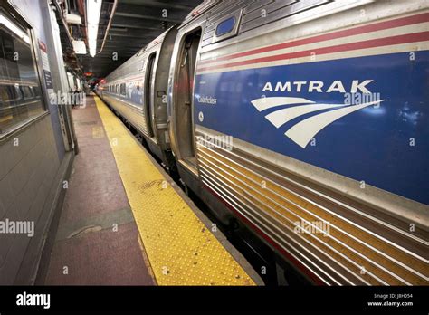 Amtrak penn station hi-res stock photography and images - Alamy