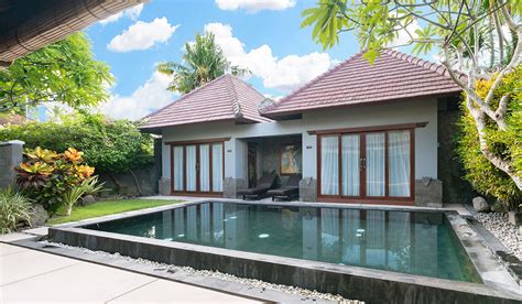 Emerald Villa Bumi Linggah