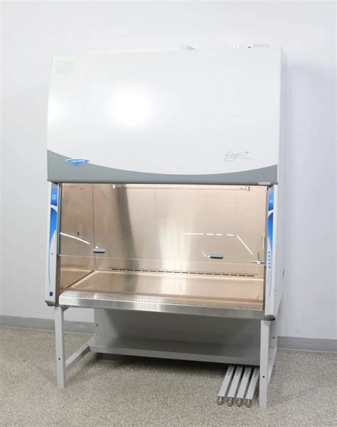 2019 Labconco Purifier Logic 4 Class II A2 Biosafety Cabinet W Stand