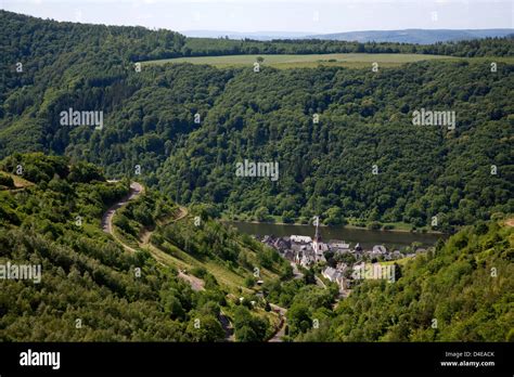 Eller hi-res stock photography and images - Alamy