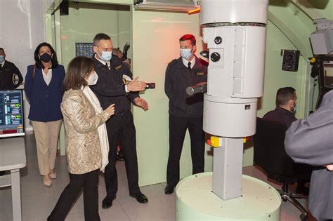 Fotos La Ministra Margarita Robles Visita La Base Naval De Cartagena