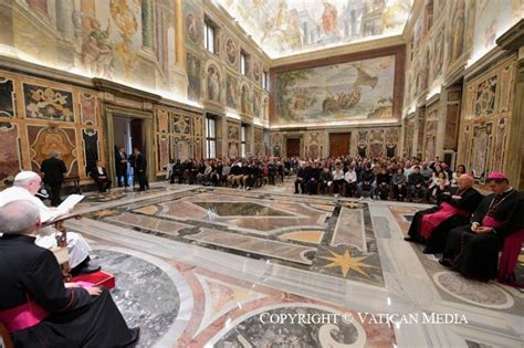 Papa Francesco incontra la Fraternità del Sermig SERMIG