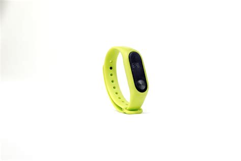 How to Sell Fitness Trackers Online - Start a Business