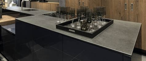 Neolith Tabla Nero Zimbabwe Riverwashed Galer A Viterra