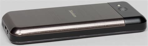 Обзор кнопочного мобильного телефона Philips Xenium E580