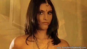 Sensualidad en exhibición en la India XVIDEOS