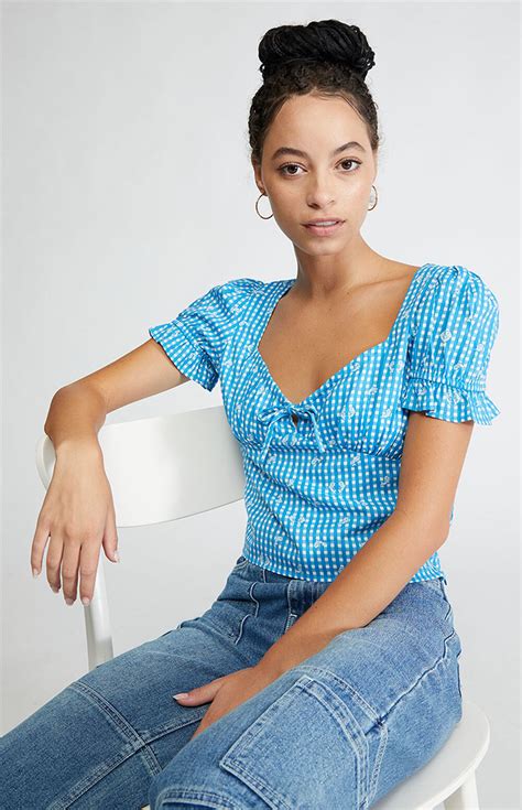 Daisy Street Gingham Puff Sleeve Crop Top Pacsun