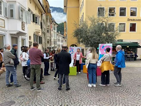 Hinschauen mitdenken neue Sichtweisen eröffnen Südtirol News