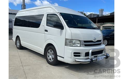 Toyota Hiace Commuter Trh R Lot Carbids