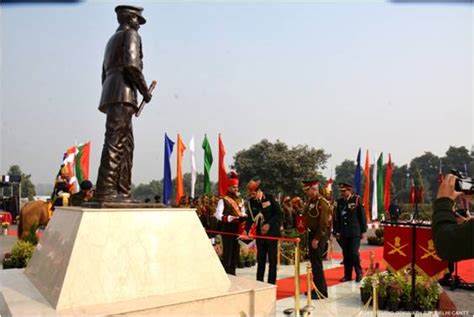 Army Chief Gen DalbirSinghSuhag dedicates statue of Field Marshal K M ...