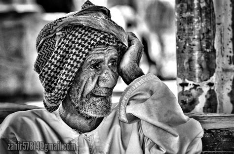 صور رجل كبير السن صور لرجال في سن الشيخوخة احضان الحب