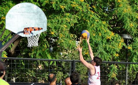 Las Reglas Del Baloncesto X C Mo Se Juega A Este Deporte Urbano