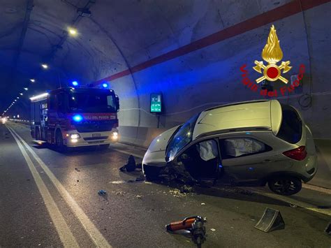 Nuovo Grave Scontro In Galleria Sulla Perugia Ancona Coinvolti