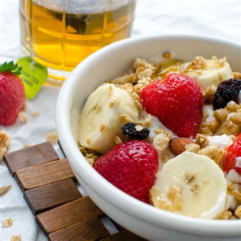 Greek Yogurt Banana Breakfast Bowl Recipe Watch What U Eat