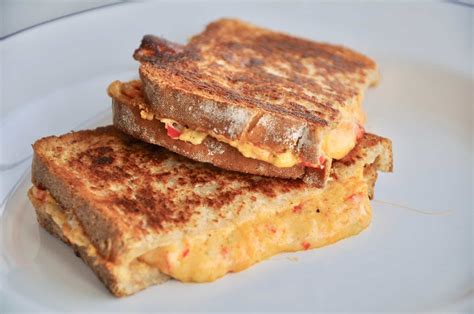 Pimento Grilled Cheese Sandwiches Goodtaste With Tanji