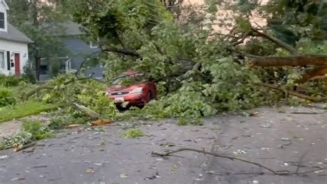 Residents Survey Tornado Damage In Gaithersburg Weatherbug