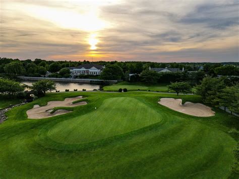 Golf | Willow Creek Golf & Country Club | Mt. Sinai, NY | Invited