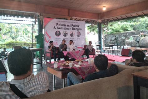 Gelar Pertemuan Di Jogja Aktivis 98 Ingatkan Politikus Jangan Suka