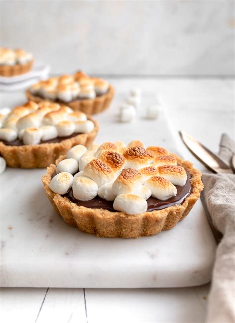 Mini S Mores Tarts With Toasted Marshmallow Easy Recipe Recipe