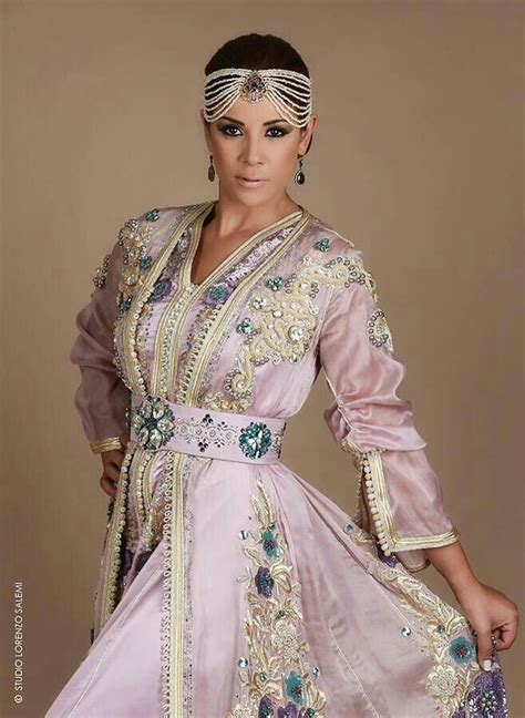 Pin By Aicha Rochdi On Moroccan Caftans Jellabas Morrocan Fashion