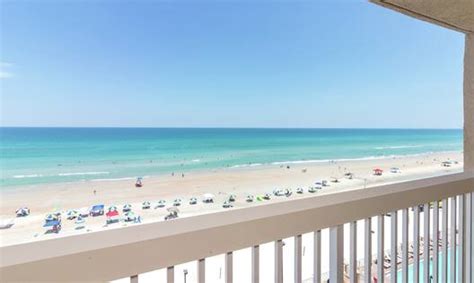 Hampton Inn Daytona Beach Shores-Oceanfront Hotel Rooms