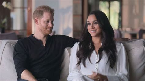 Por Qué El Príncipe Harry Y Meghan Markle Usaron Una Casa Falsa En Su Documental Gq