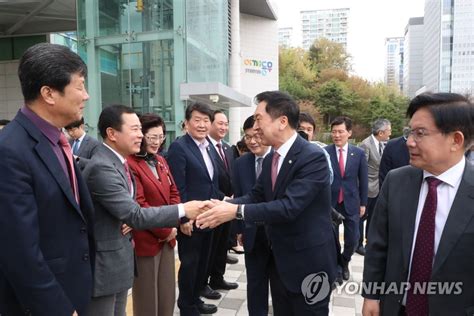 박정희대통령기념관 방문한 김기현 대표 연합뉴스