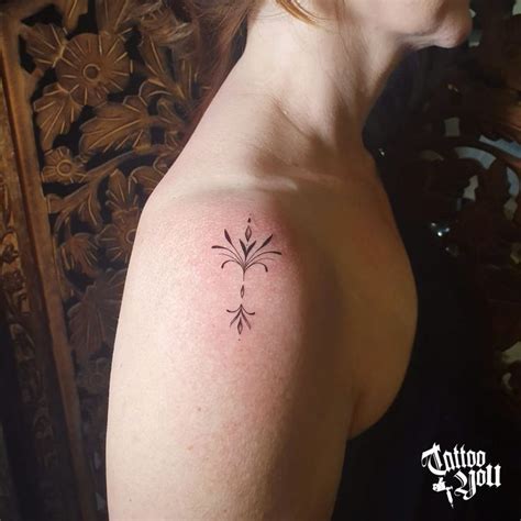 Tattoo feita pela karinabrandao tattooyou Tenha uma experiência