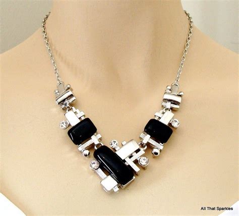 Big Bold Chunky Abstract Crystal Fashion Necklace Its Very Different