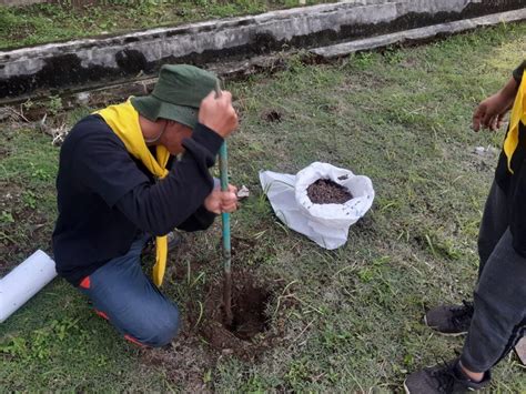 Cara Sederhana Dan Unik Membuat Lubang Biopori