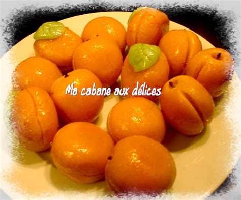 Abricots au massepain ou en pâte d amande maison