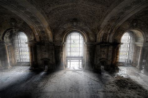 Urbex Photography Tips | Discover Digital Photography