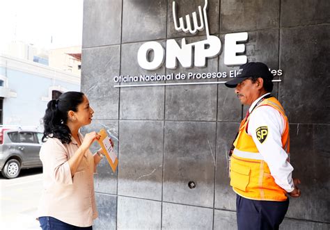 ONPE recibe aportes sobre reglamento de supervisión de los fondos que