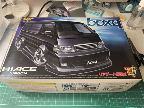 1/24 Toyota Hiace Boxy Kit Aoshima, 興趣及遊戲, 玩具 & 遊戲類 - Carousell