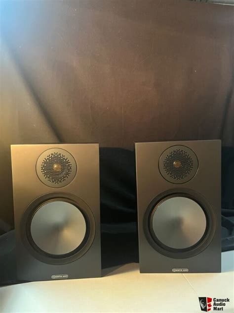 Monitor Audio Bronze G Bookshelf Speakers Black Pair Off