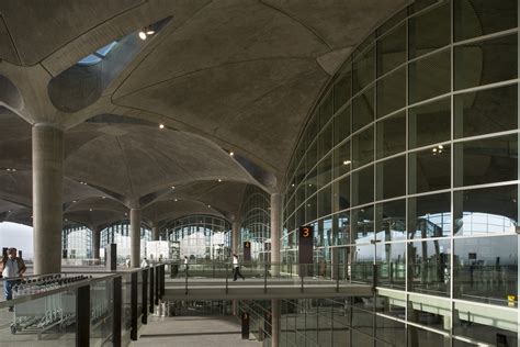 Gallery of Queen Alia International Airport / Foster + Partners - 16