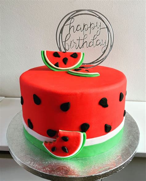 Watermelon cake | Watermelon cake, Watermelon cake birthday, Summer ...