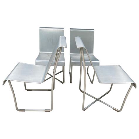 Frank Gehry Furniture - 33 For Sale at 1stDibs | american frank ...