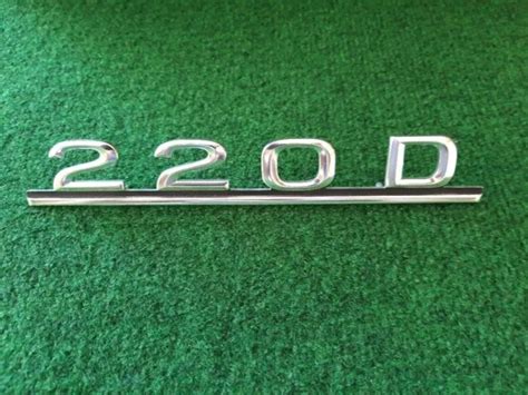 MERCEDES BENZ STERN MOTORHAUBE Heckklappe Logo Emblem Typenzeichen