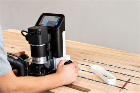 Shaper Tools | The Shaper Origin Handheld CNC Router - Woodworking Wisdom | Axminster Tools