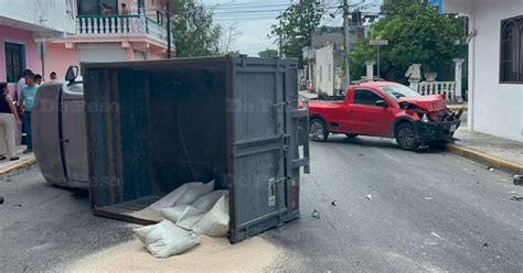 Falta de precaución vial provoca accidente y deja a dos lesionados