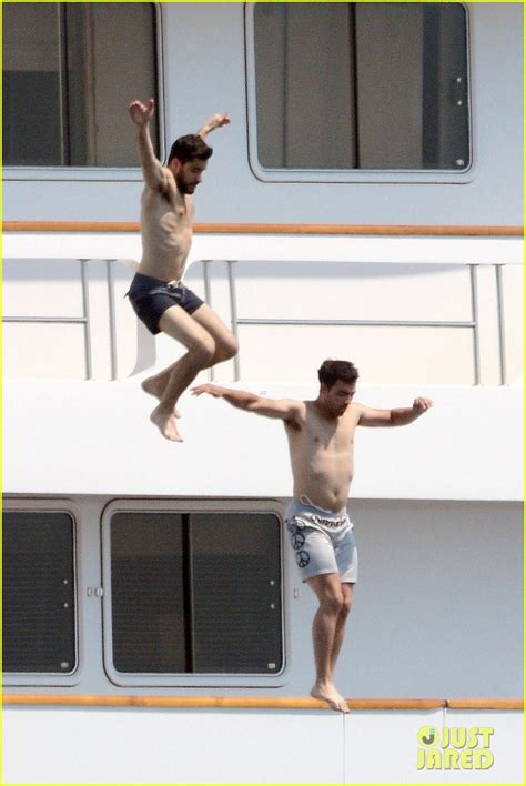 Joe And Nick Jonas Casually Flaunt Their Hot Shirtless Bodies Photo 3918881 Joe Jonas Nick