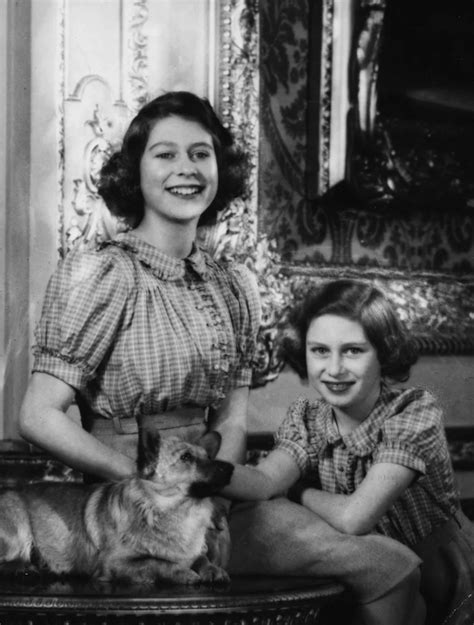 38 Pictures of Queen Elizabeth II and Her "Beloved Sister" Princess Margaret | Princess ...