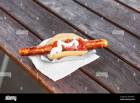 German Bratwurst Bun Hi Res Stock Photography And Images Alamy