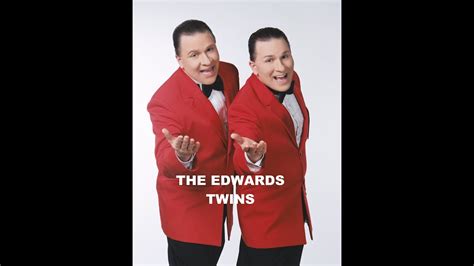 The Edwards Twins (Singing Impressionists) - YouTube